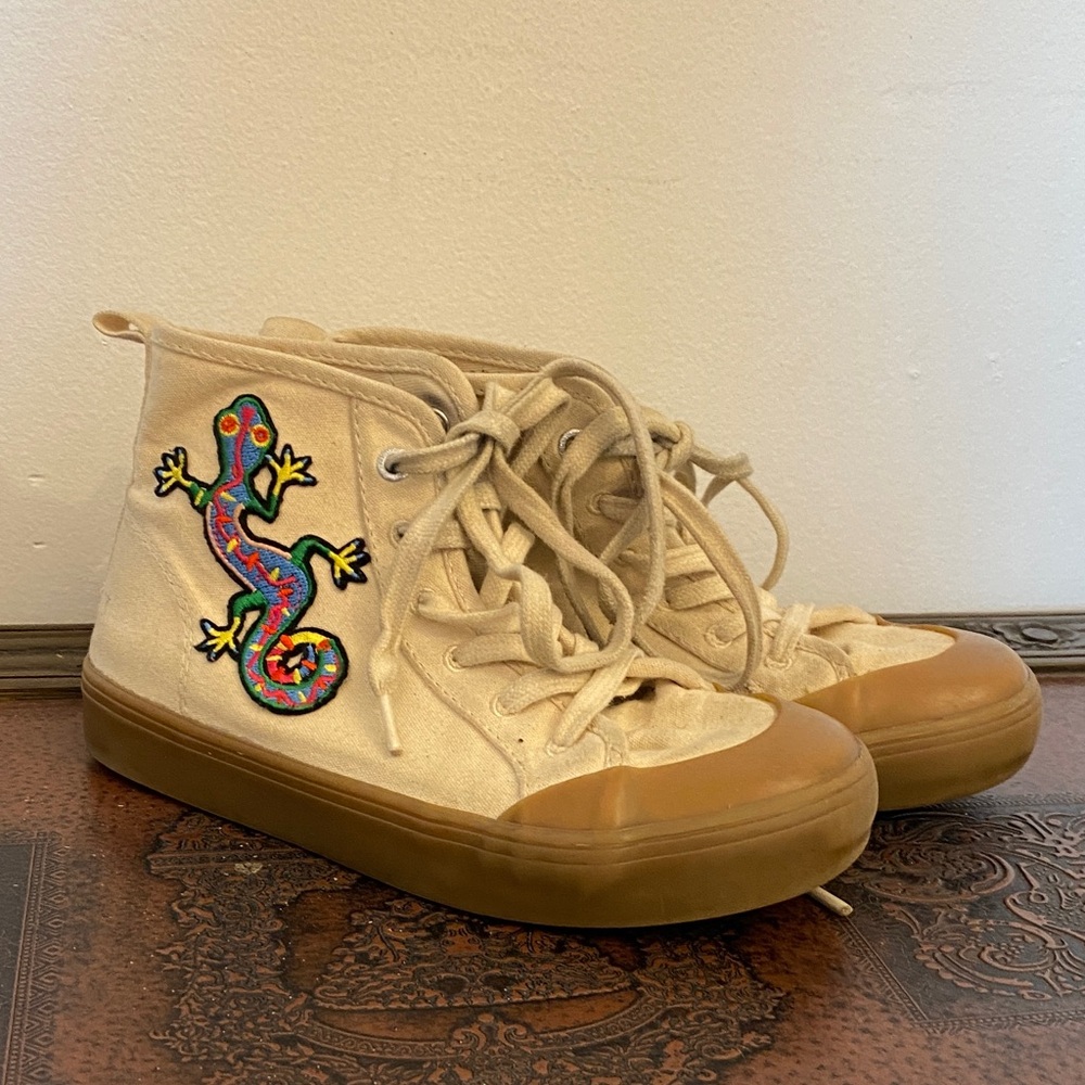 UpCycled Gecko Old Navy Canvas Kids Sneakers: Size 1